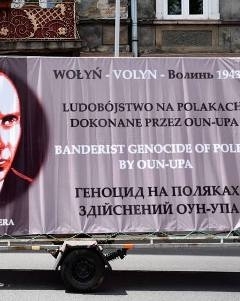 Почему Польша показала антибандеровский оскал